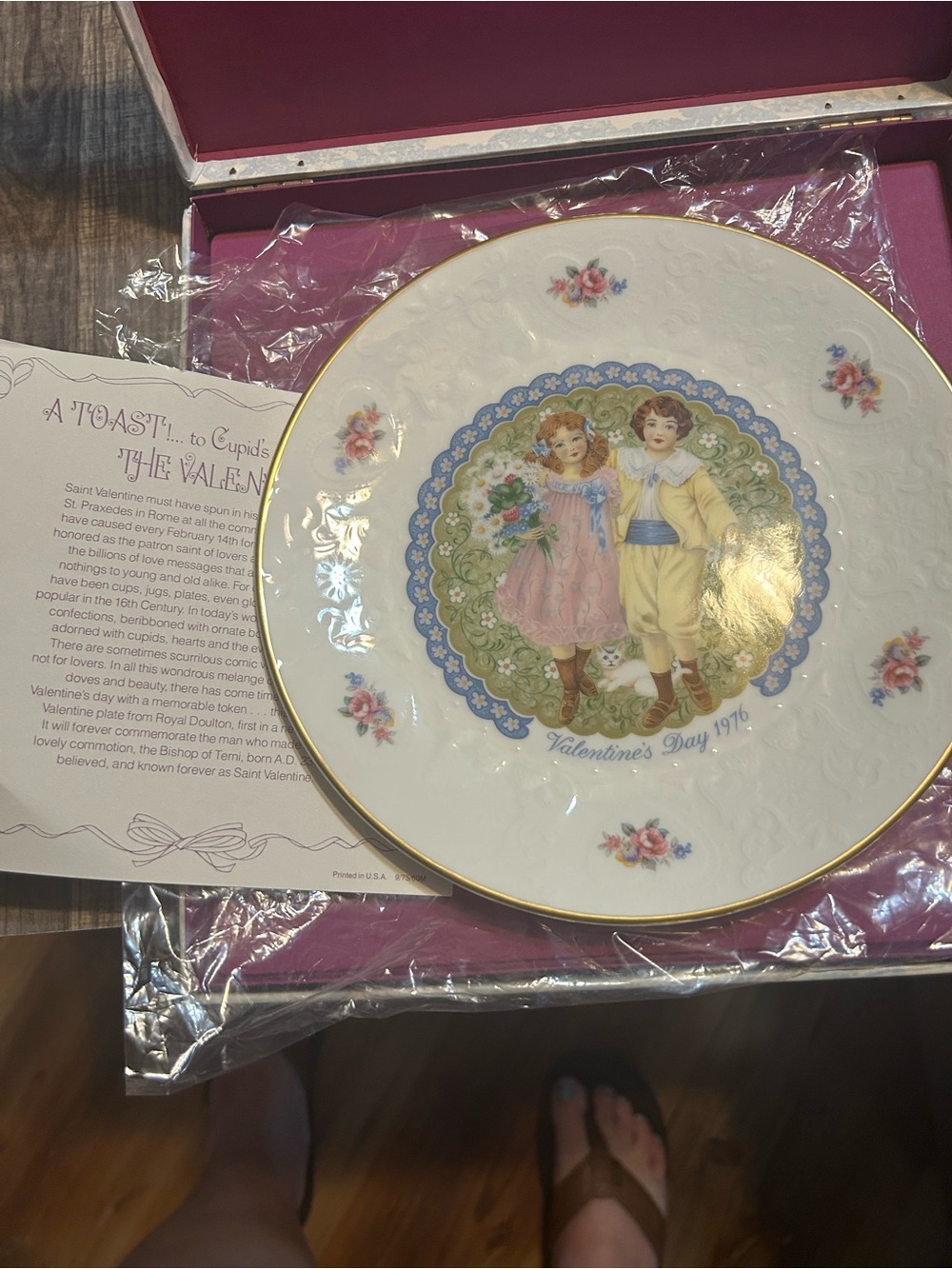 1976 Valentine's Day Royal Doulton Collector Plate with Original Box